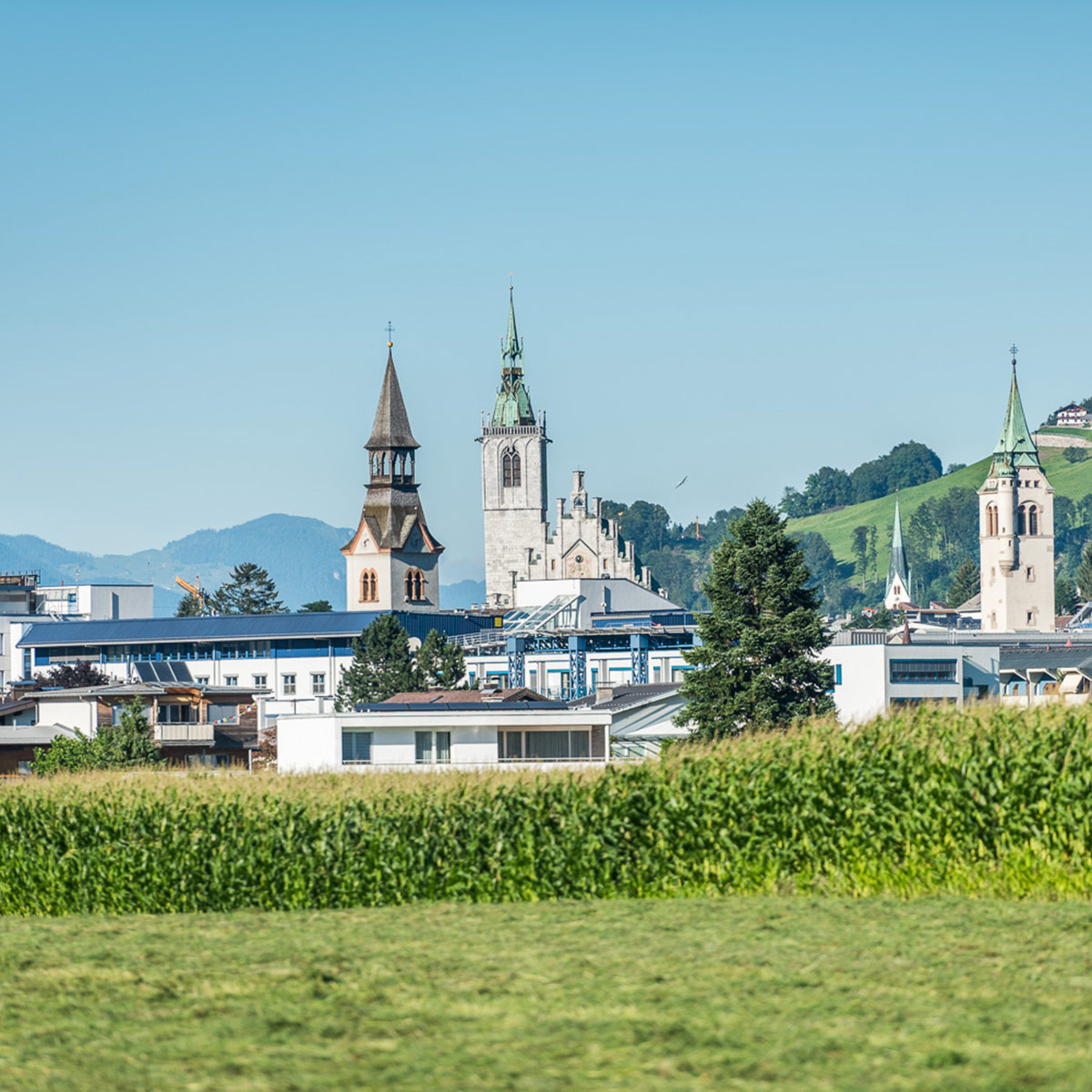 Schwaz mit Kirche